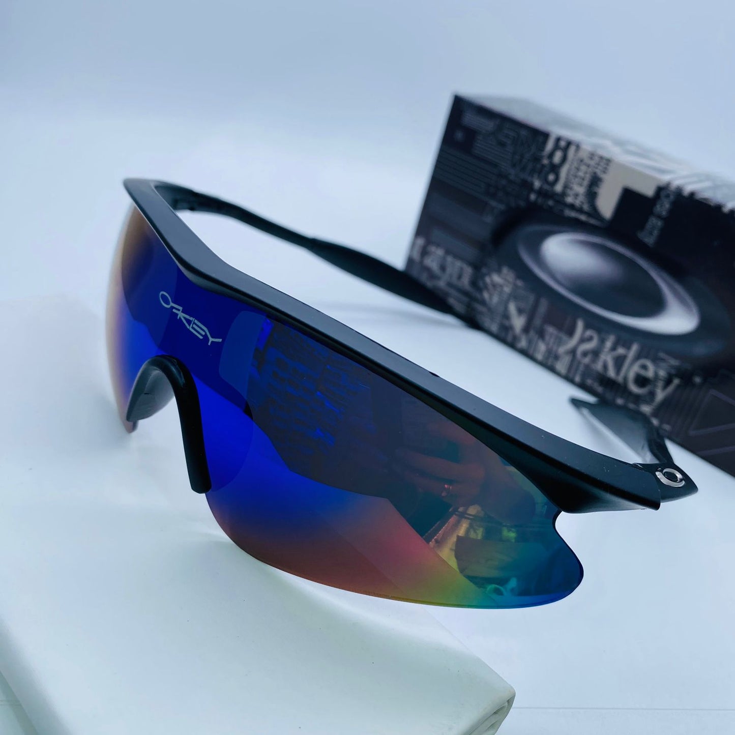 GAFAS DEPORTIVAS PARA TODOS LOS ESTILOS😎 COLORES DISPONIBLES +200 REFERENCIAS