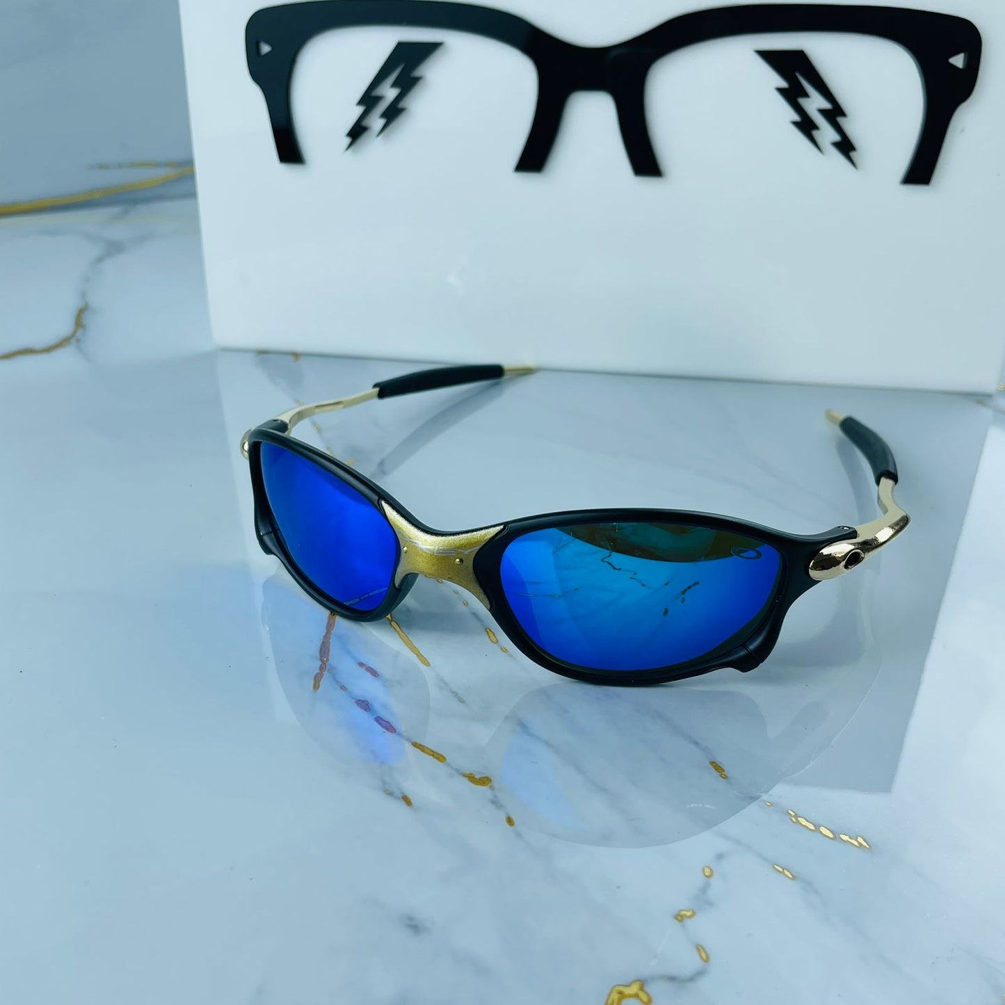 GAFAS BRASILEÑAS OKLEY CON GOMAS Y METALICAS