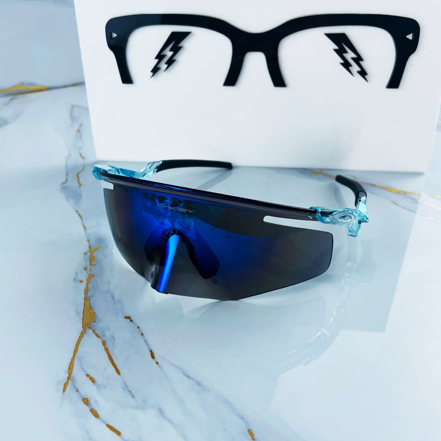 GAFAS OKLEY DEPORTIVAS KATO Y MAS COLOMBIA A LA VENTA